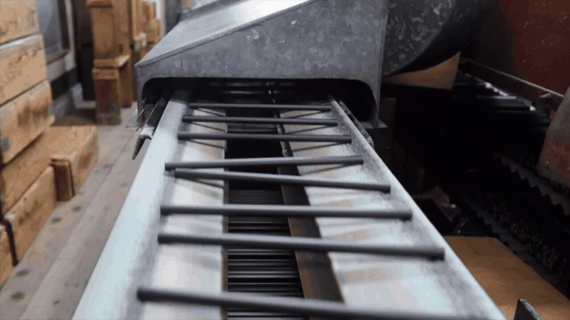 CdXz5zHNQW_k0mMizIoBS.gif